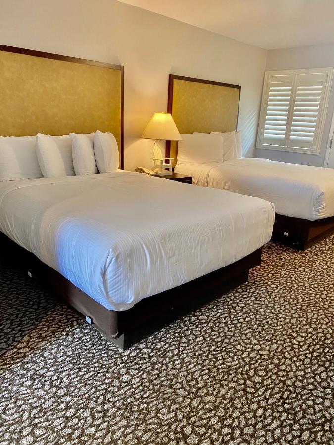 Morro Shores And 3*